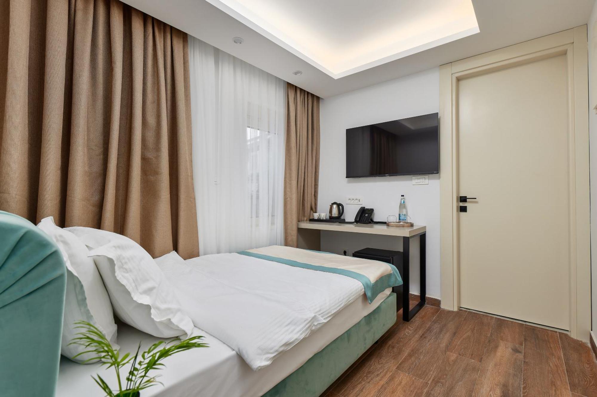 Hotel Splendido Bay Tivat Dış mekan fotoğraf